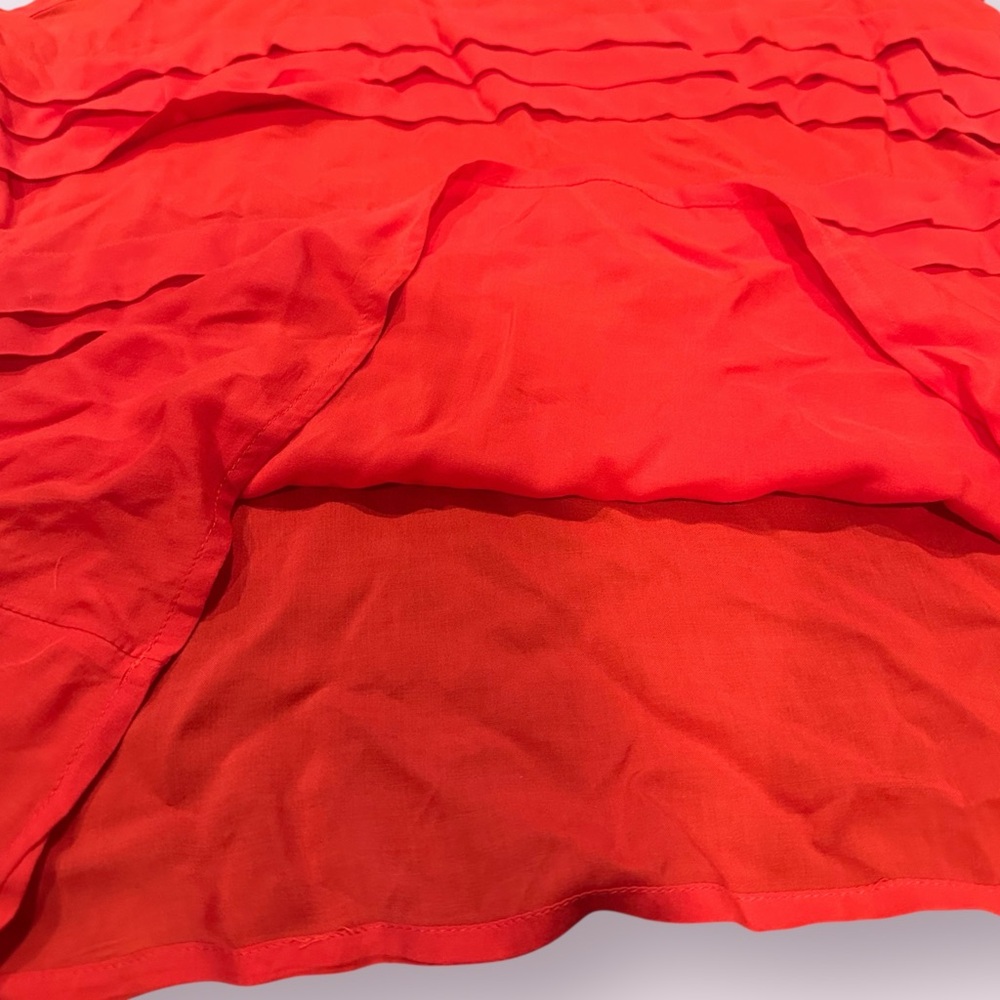 Old Navy Scarlet Red Sleeveless Blouse With Layered Fabric Detail - Picture 2 of 7